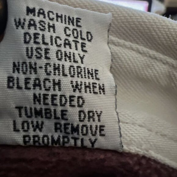 Cream and Red Lightweight Shirt Jacket - Picture 11 of 13